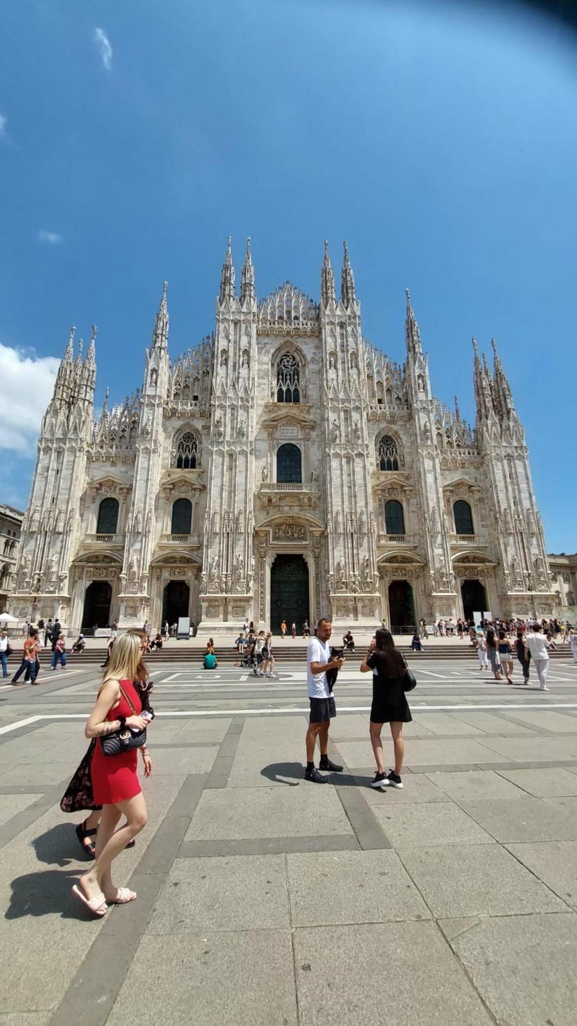 Disciplini Apartment A 5 Min Dal Duomo Milano Eksteriør billede